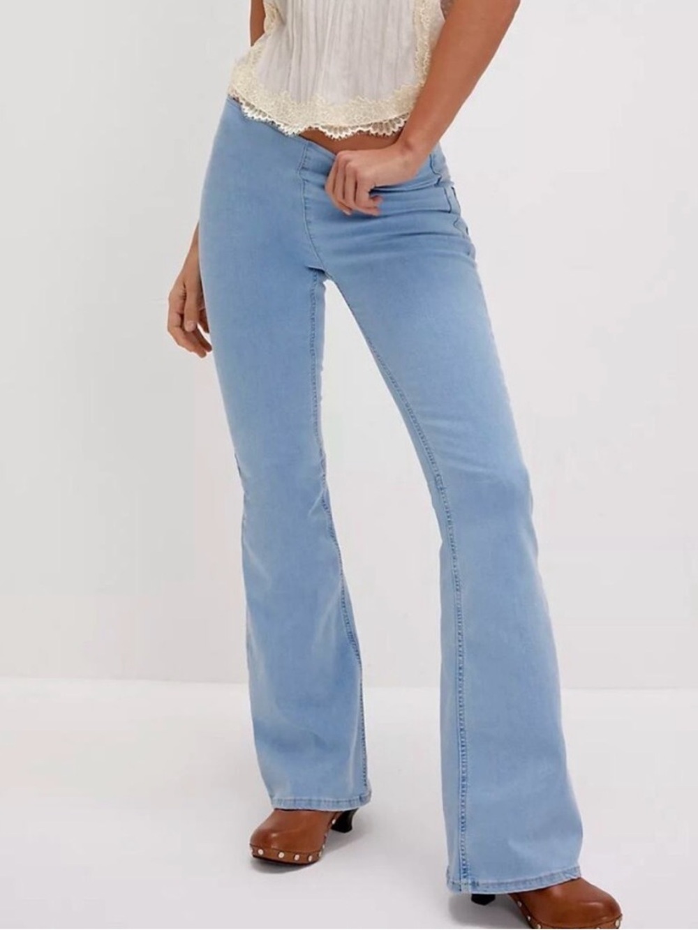 NWT We The Free 32 Blue Penny Pull On Mid Rise Flare Jeans